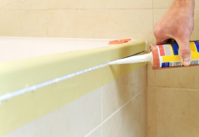 What do I use to remove silicone from my bathtub?