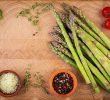 How to peel asparagus?