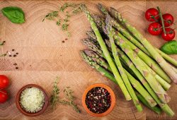How to peel asparagus?