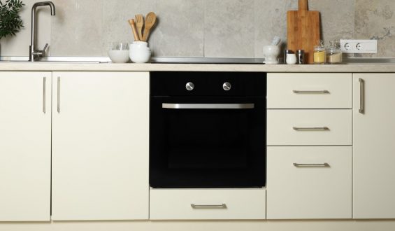 What is the drawer under the oven used for?