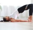 Stretching exercises at home – get up from your computer!