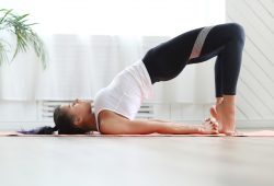 Stretching exercises at home – get up from your computer!
