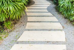How to make a cheap path in the garden?