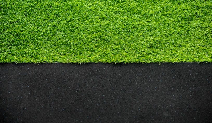 Artificial grass for balconies – advantages and disadvantages