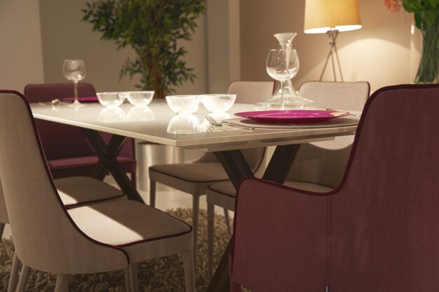 What Are the Key Features to Look for in Contemporary Dining Chairs for Your Home?